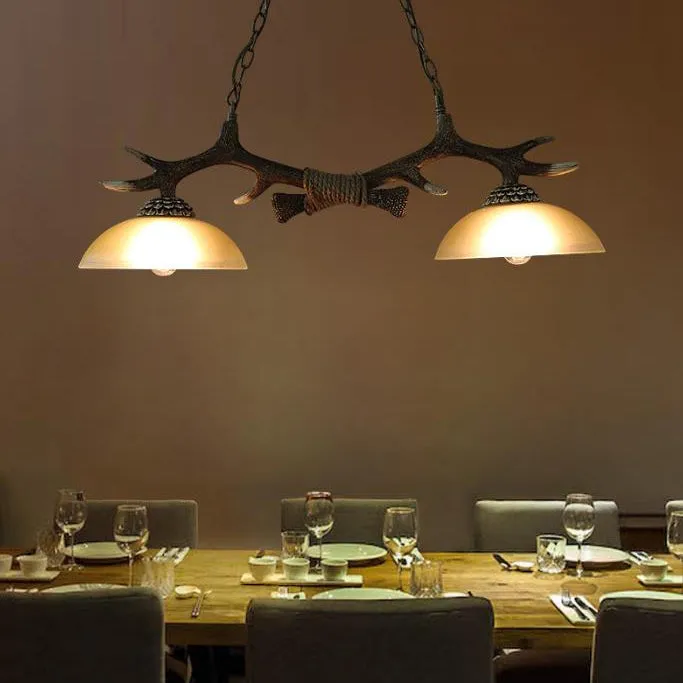 Garduru Vintage Kronleuchter | Harz-Geweih | Glasschalen-Lampenschirme | 2-Licht Deckenleuchte | Rustikaler Landhausstil für Wohnzimmer & Esszimmer
