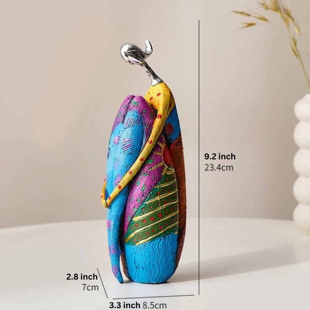 VividMuse – Abstrakte Frauen Skulpturen mit farbenfroher Eleganz