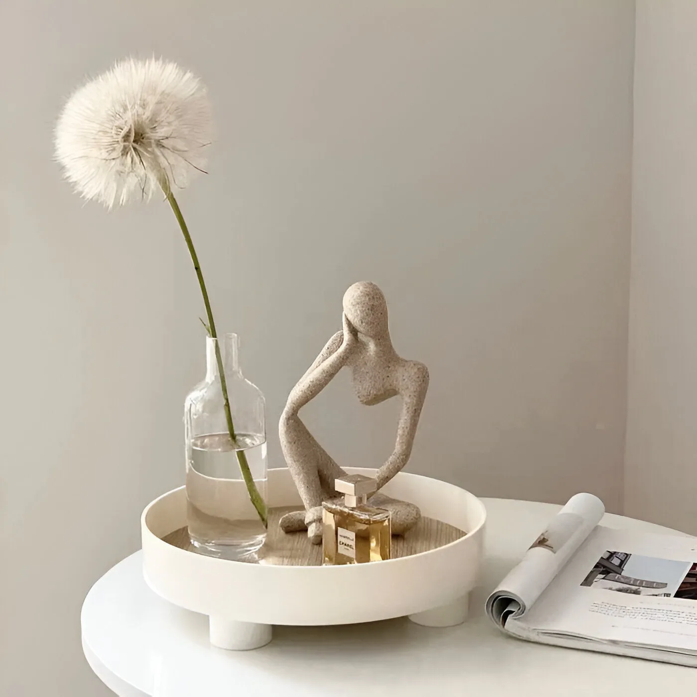 Rundes Serviertablett - Dekoratives Tablett aus Holz - Weißes Tablett aus Keramik