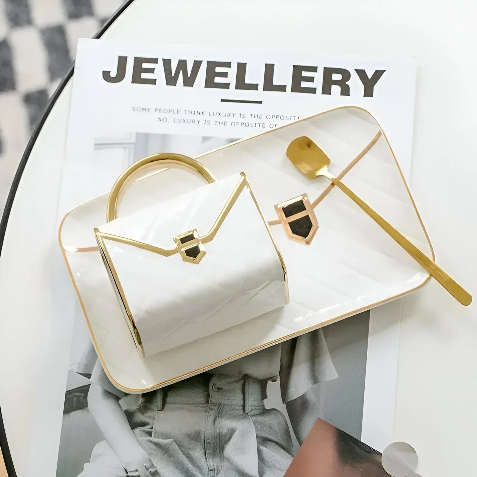 Chic-Set von Tassen Handtasche