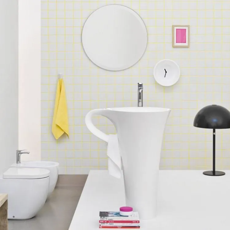 Schwarzer Centrostanza Cup-Waschtisch Artceram