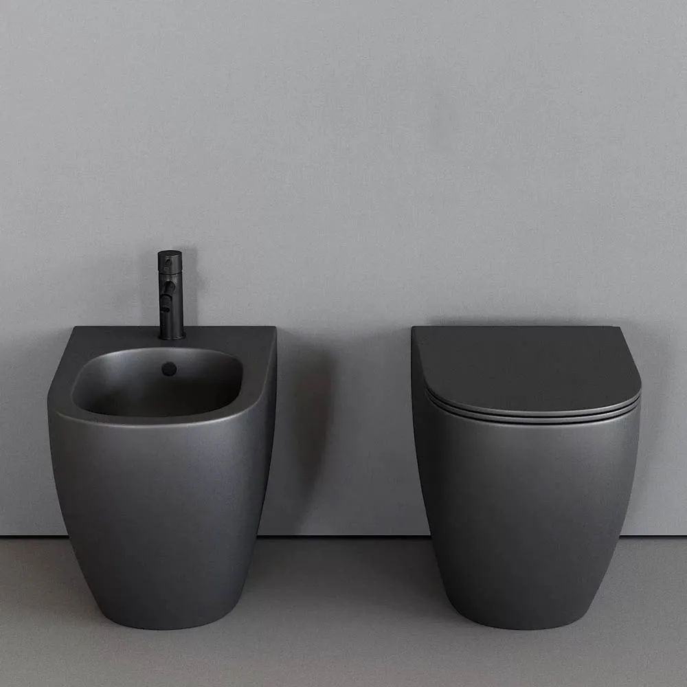 Bodenstehende Toilette ohne Krempe Pin Nic Design