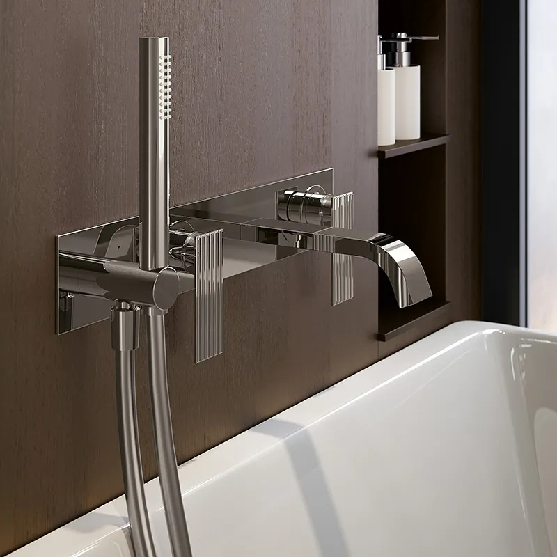 UNTERPUTZ-WANNENMISCHER-SET MIT BEFESTIGUNGSPLATTE IOS TREEMME