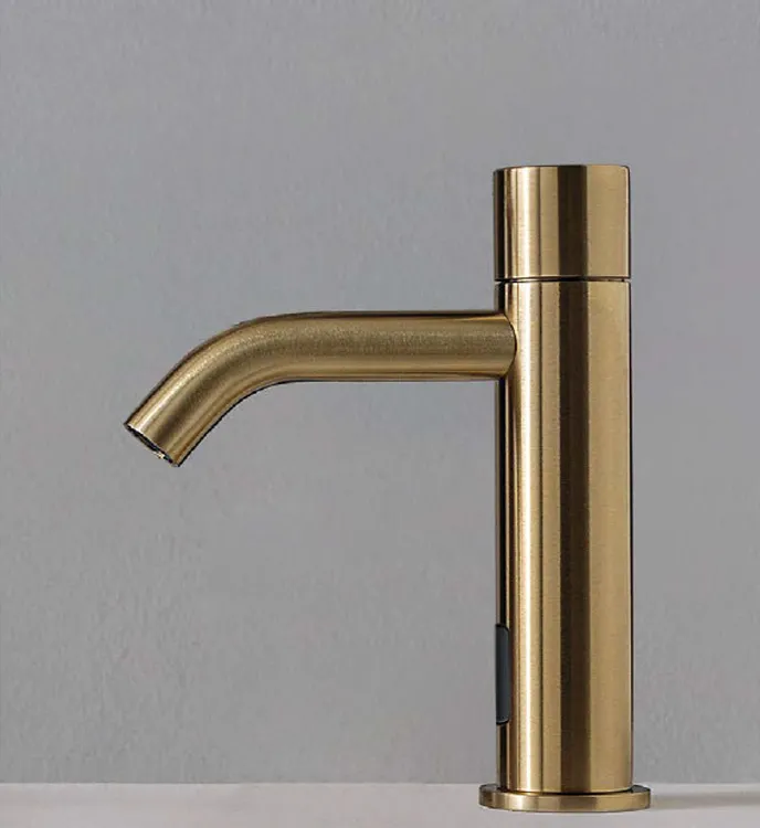 Elektronischer Kaltwasserhahn für Waschbecken 40mm Treemme