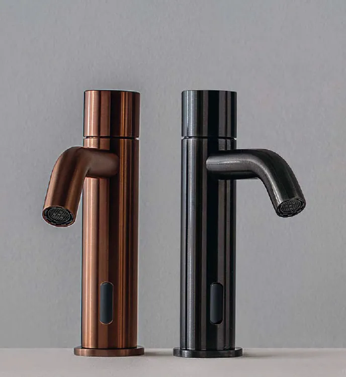 Mechanische elektronische Waschtischarmatur 40mm Treemme