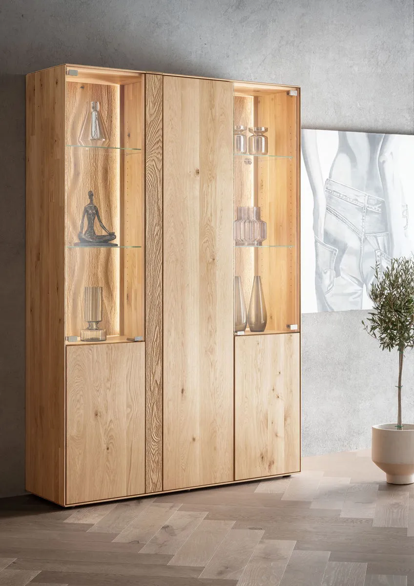 Vitrine inkl. Beleuchtung 133x196cm "Kingston" Wildeiche massiv